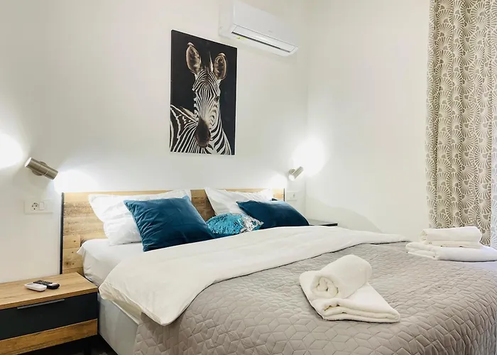 Astraluxe Apartman
