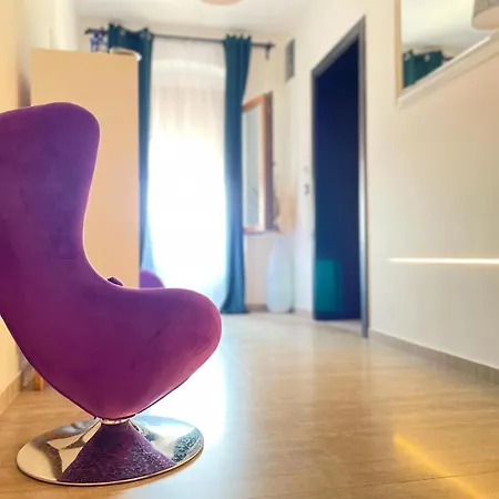 Astraluxe Apartment *