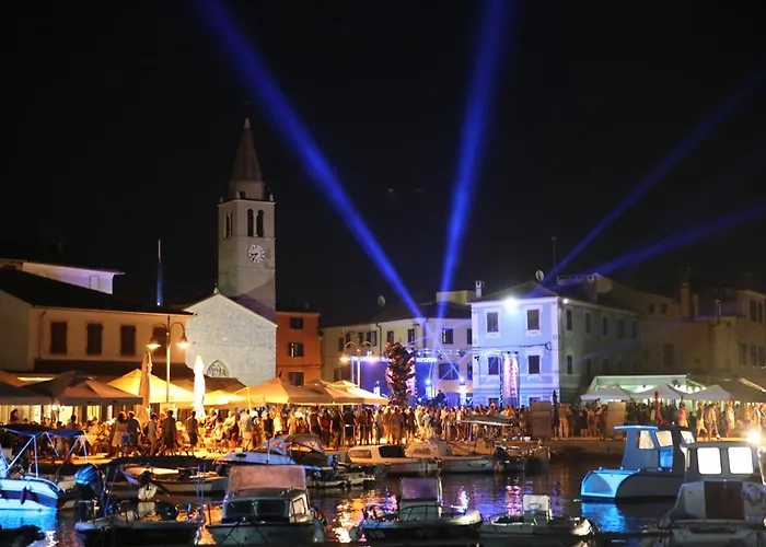 Apartman Astraluxe *